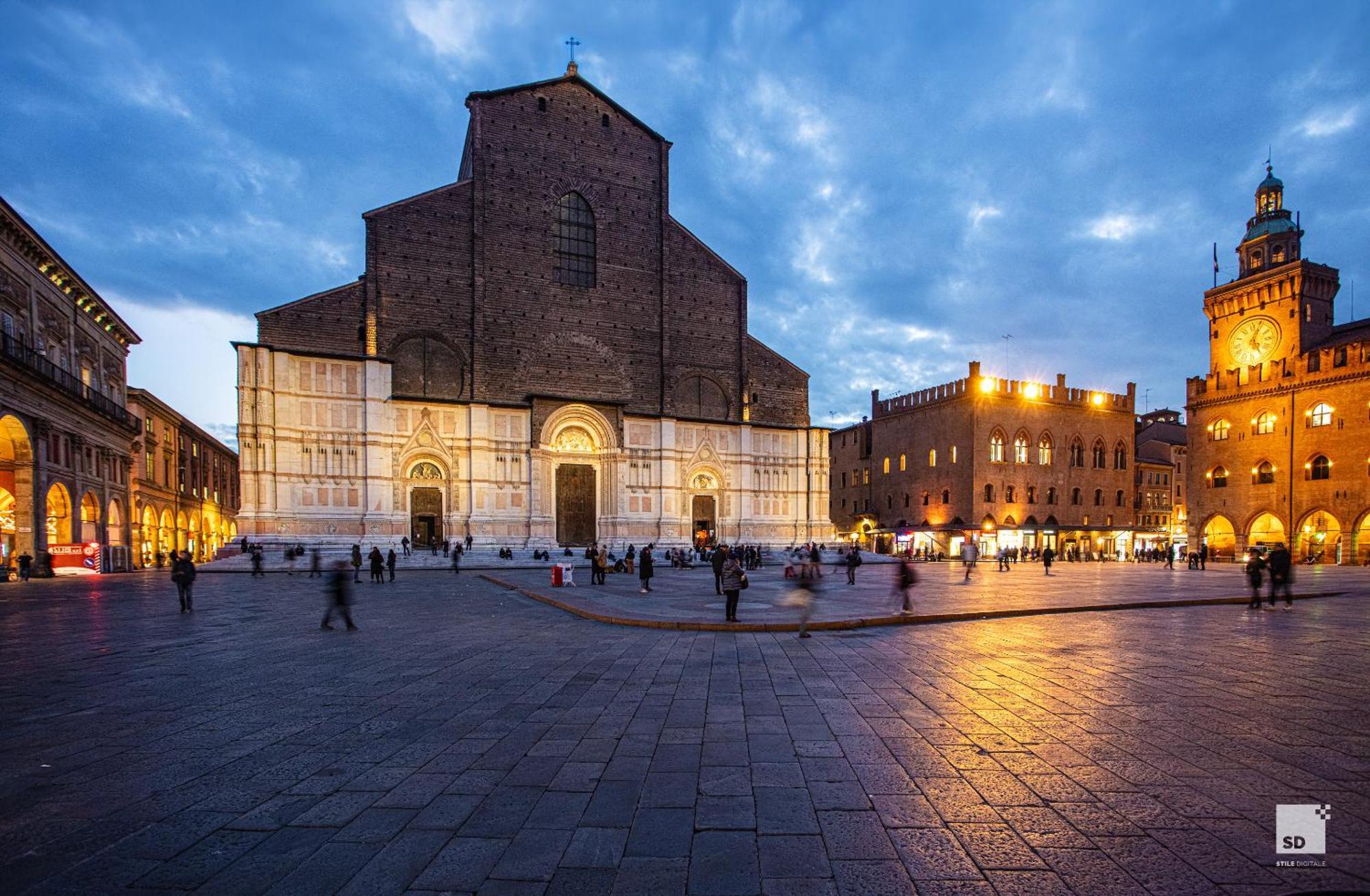 Urbanicooh Garisenda - Piazza Maggiore View Bolonya Dış mekan fotoğraf